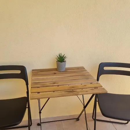 Limaso Kallithea * Kallithea (Chalkidiki)